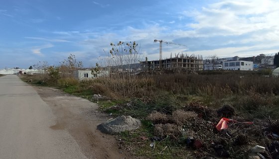 Yalova Tavşanlı'da %50 Hissesi Satılık Ticari İmarlı Arsa